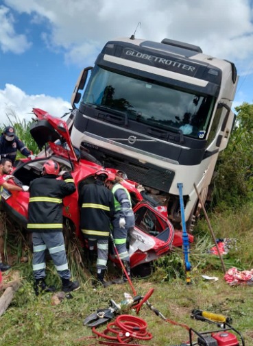 Quatro pessoas morreram após grave acidente na PA 150 proximo a Goian´seia do Pará