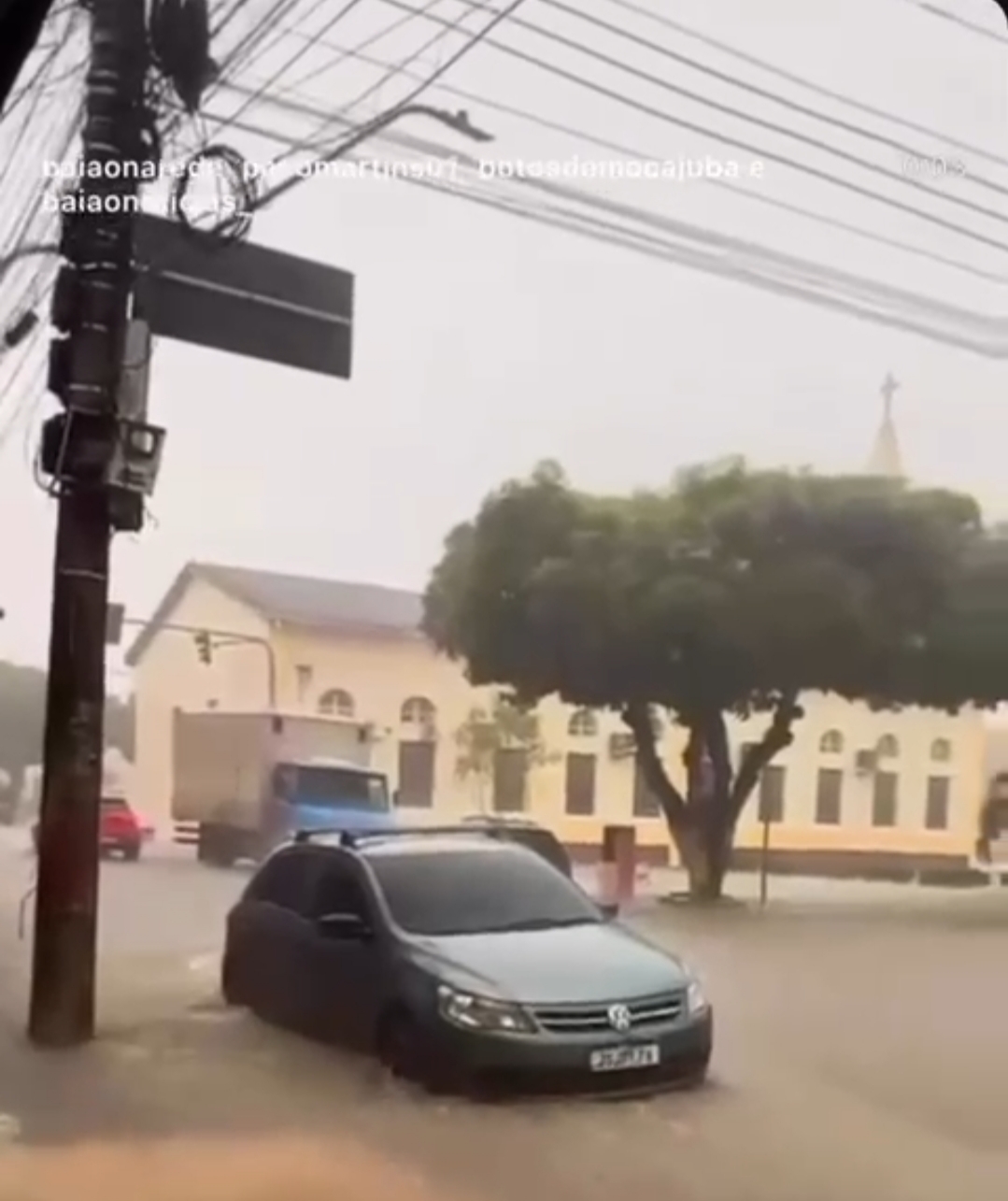 Baião: Chuva intensa provoca alagamentos e sobrecarrega sistema de drenagem na cidade